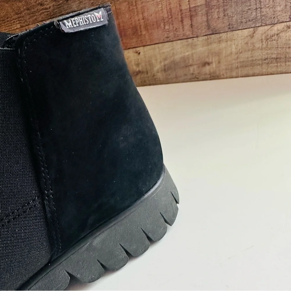 Mephisto World’s Finest Footwear Lyana Black Ankle Boots